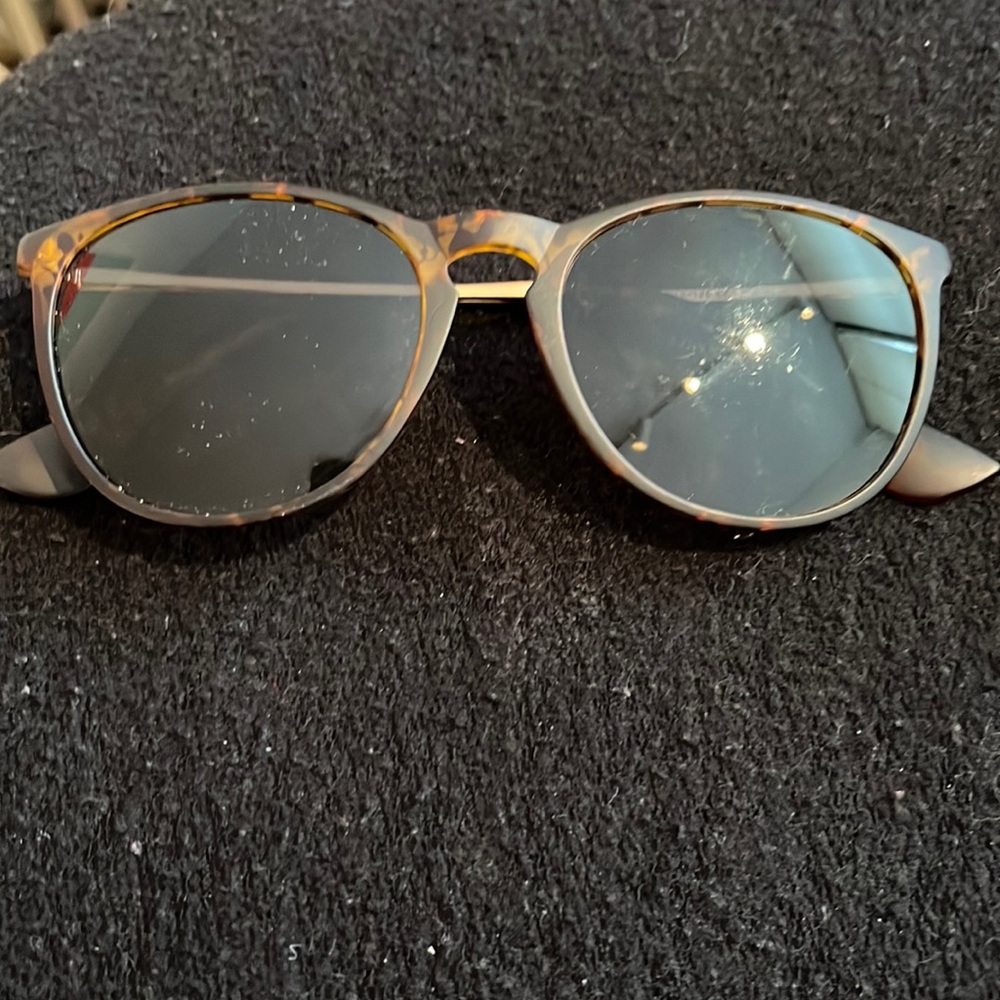 Vintage Circa 80s, Sunglasses, Serial Number/Unbrande… Gem